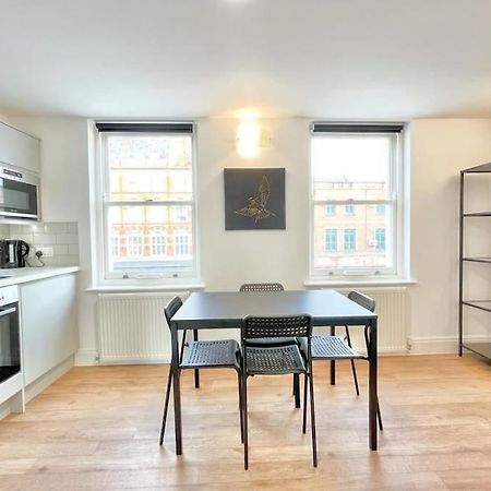 Amazing Spacious 2 Bed Apart Appartement Londen Buitenkant foto